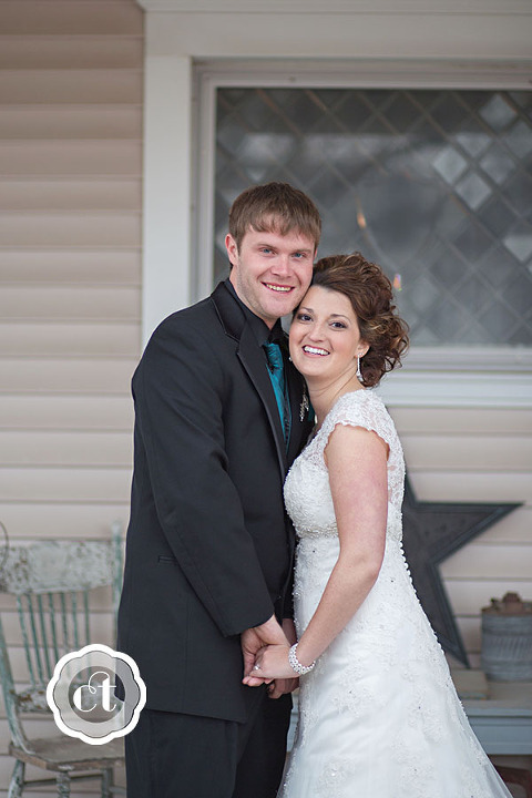 Mallory-Phillip-wedding-by-courtney-tompson-photography-paris-mo-by-columbia-mo-wedding-photographer