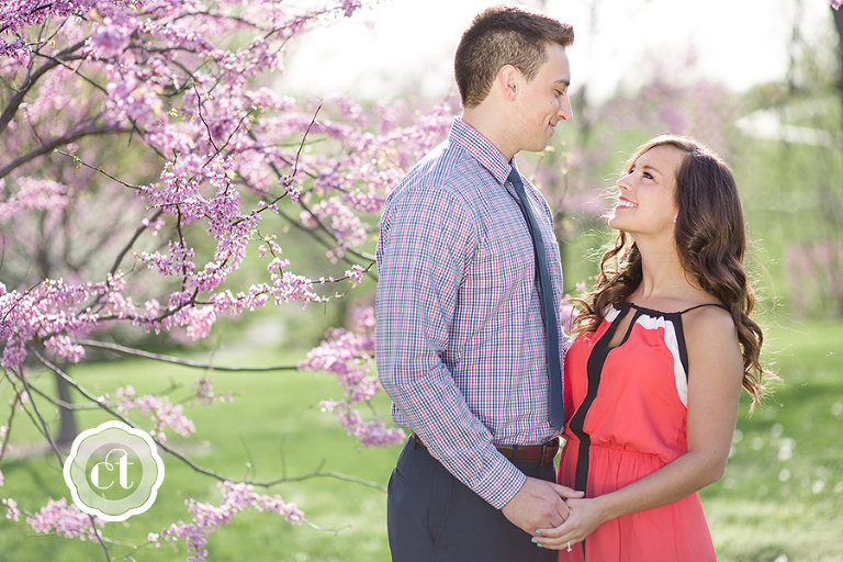 Jen-bryce-engagement-photography-columbia-mo-wedding-photographer-courtney-tompson-www.courtneytompson.com-couples-in-love-spring-photo-shoot