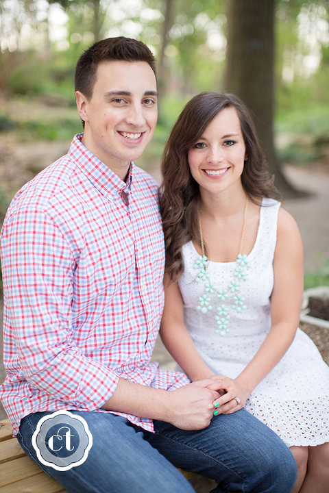 Jen-bryce-engagement-photography-columbia-mo-wedding-photographer-courtney-tompson-www.courtneytompson.com-couples-in-love-spring-photo-shoot