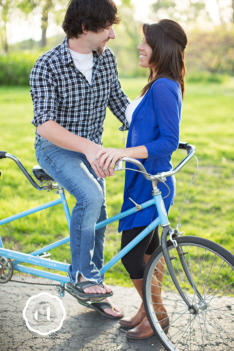 Julie-ben-glasgow-mo-engagement-session-by-courtney-tompson-photography