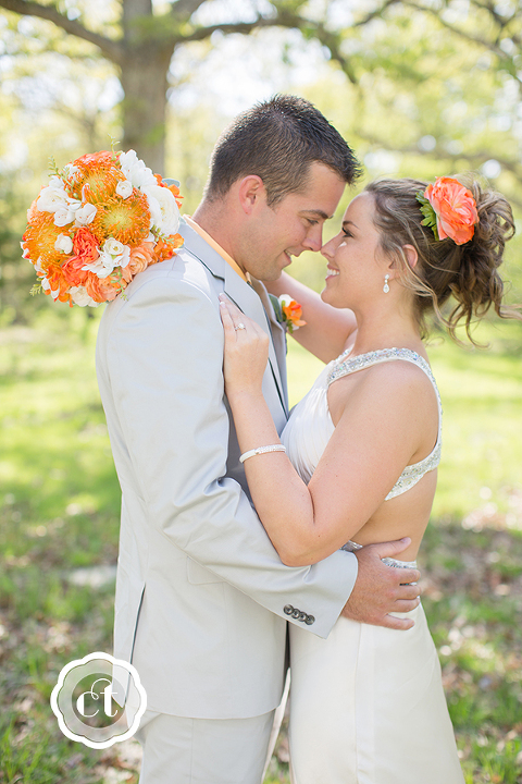 Paige-Gavin-moberly-mo-auditorium-reception-florida-destination-wedding-columbia-mo-wedding-photography-by-courtney-tompson