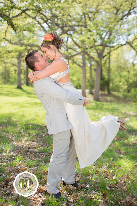 Paige-Gavin-moberly-mo-auditorium-reception-florida-destination-wedding-columbia-mo-wedding-photography-by-courtney-tompson