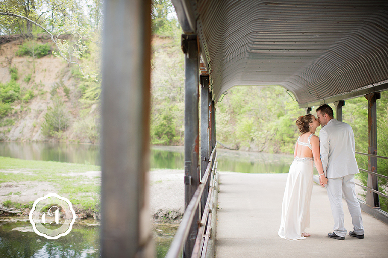 Paige-Gavin-moberly-mo-auditorium-reception-florida-destination-wedding-columbia-mo-wedding-photography-by-courtney-tompson