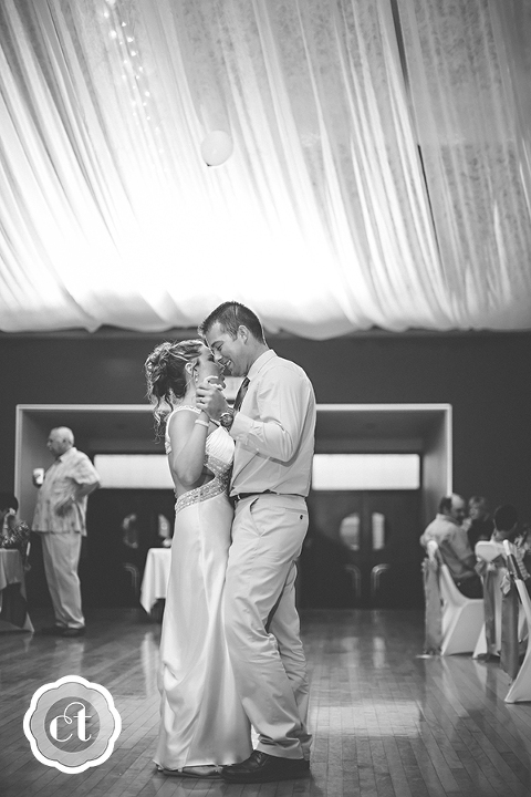 Paige-Gavin-moberly-mo-auditorium-reception-florida-destination-wedding-columbia-mo-wedding-photography-by-courtney-tompson