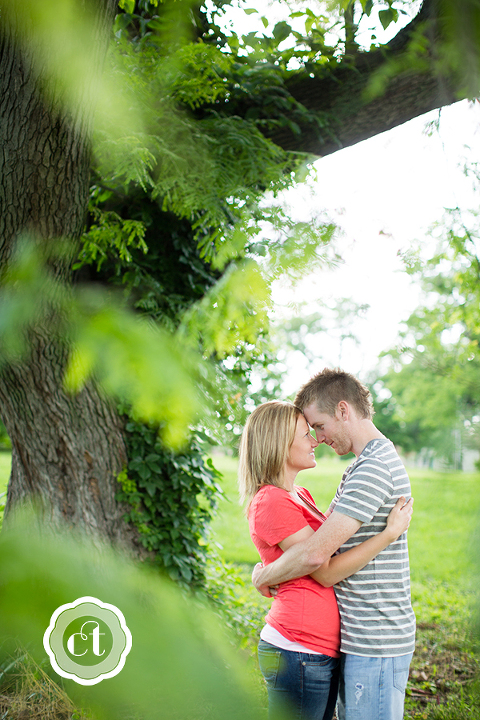 columbia-mo-engagement-session-by-courtney-tompson-photography