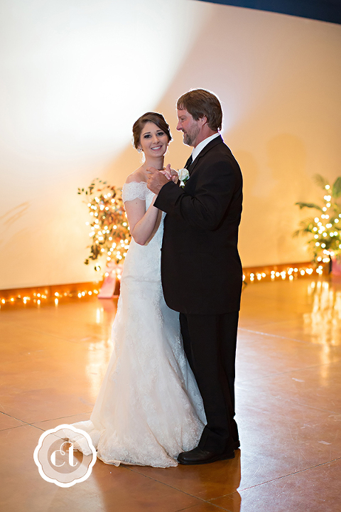 Poplar-Bluff-MO-Wedding-PHotography-by-Courtney-Tompson-PHotography