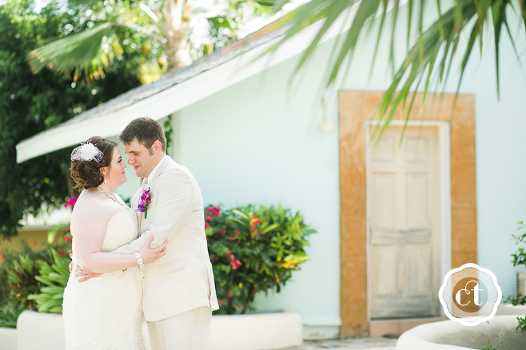 antigua-destination-wedding-by-courtney-tompson-photography