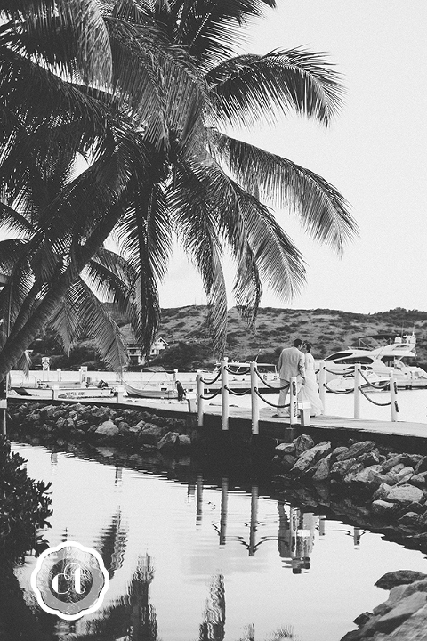 antigua-destination-wedding-by-courtney-tompson-photography