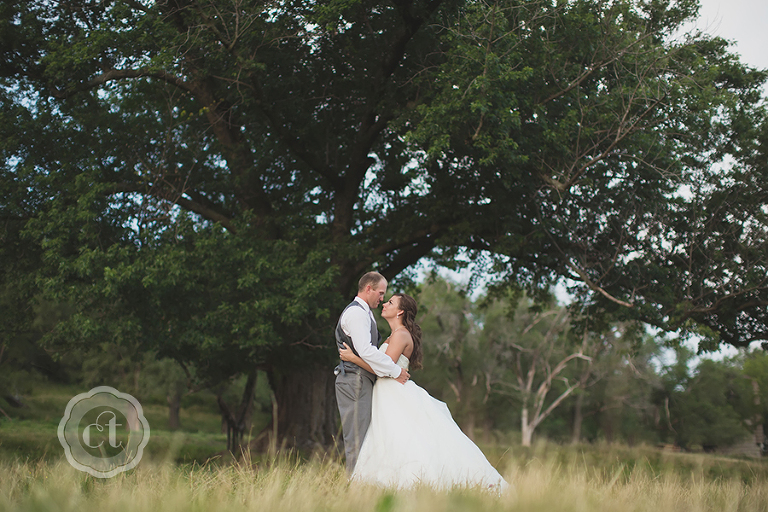 Camille-and-Brandon-Sneak-Pekk-by-Courtney-Tompson-Photography