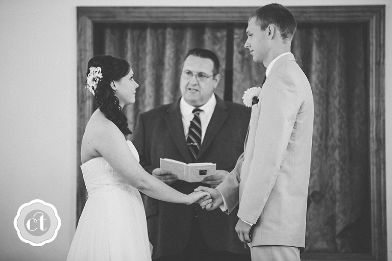 Rachel-and-Michael-Macon-MO-Wedding-By-Courtney-Tompson-Photography-Columbia-MO-Wedding-Photographer