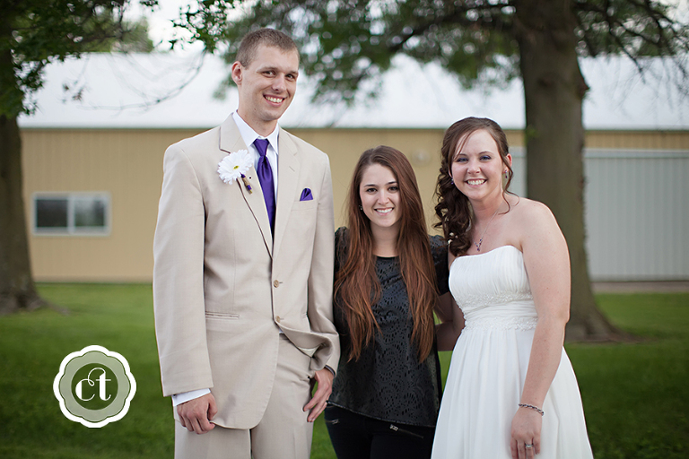 Rachel-and-Michael-Macon-MO-Wedding-By-Courtney-Tompson-Photography-Columbia-MO-Wedding-Photographer