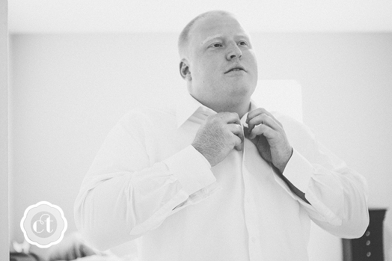 Brittany-and-Brett-Moberly-MO-Wedding-by-Courtney-Tompson-Photography