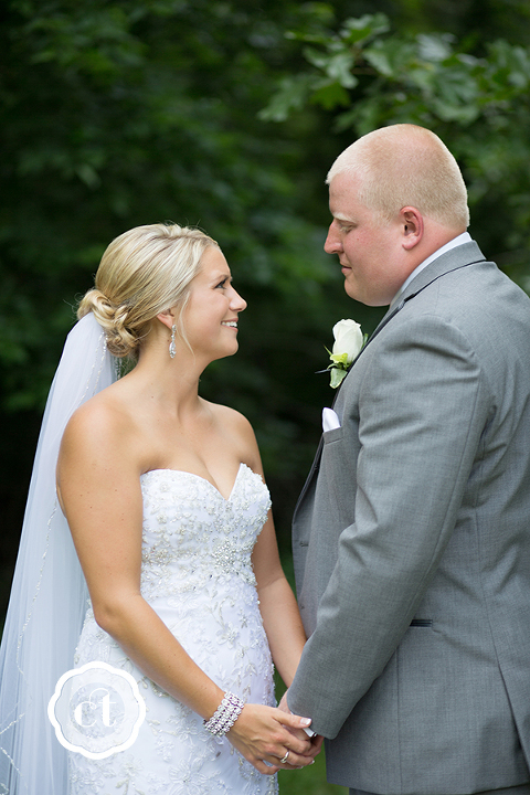 Brittany-and-Brett-Moberly-MO-Wedding-by-Courtney-Tompson-Photography