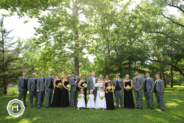 Brittany-and-Brett-Moberly-MO-Wedding-by-Courtney-Tompson-Photography