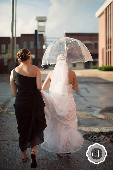 Brittany-and-Brett-Moberly-MO-Wedding-by-Courtney-Tompson-Photography