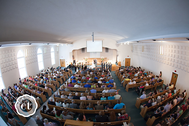Brittany-and-Brett-Moberly-MO-Wedding-by-Courtney-Tompson-Photography