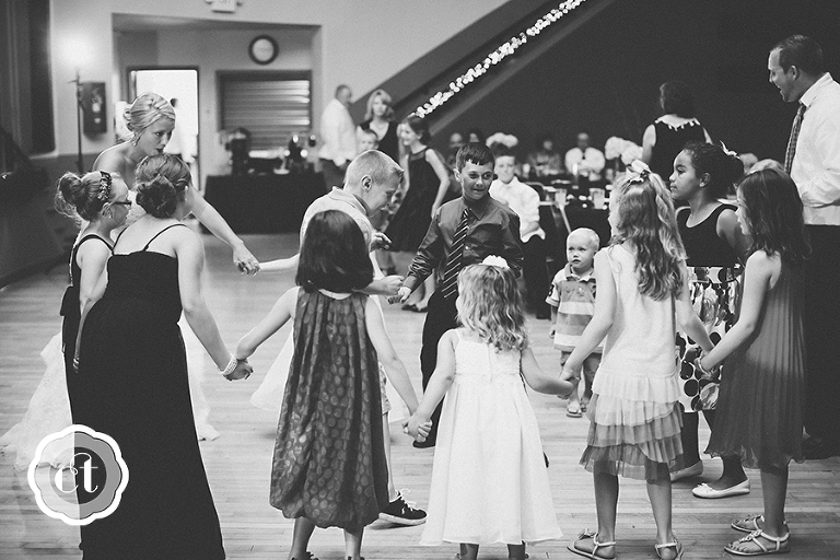 Brittany-and-Brett-Moberly-MO-Wedding-by-Courtney-Tompson-Photography