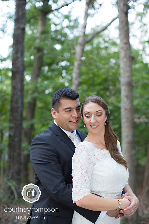 Sarah-and-Isaac-Camdenton-mo-wedding-photography-by-columbia-mo-wedding-photographer-courtney-tompson