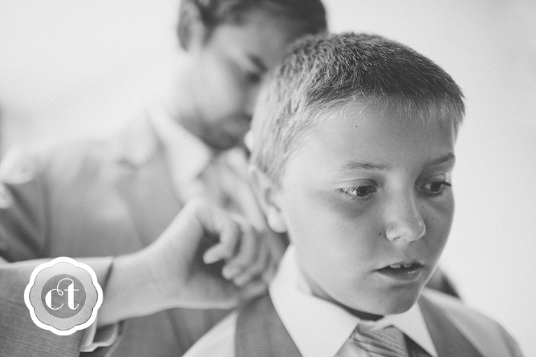 Hannah-and-Jordon-Mammoth-City-Arkansas-Wedding-by-Columbia-MO-Wedding-Photographer-Courtney-Tompson