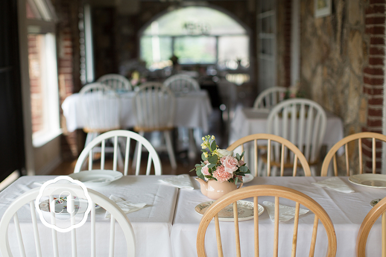 Hannah-and-Jordon-Mammoth-City-Arkansas-Wedding-by-Columbia-MO-Wedding-Photographer-Courtney-Tompson