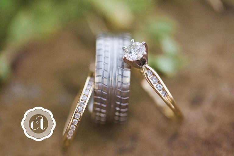 Hannah-and-Jordon-Mammoth-City-Arkansas-Wedding-by-Columbia-MO-Wedding-Photographer-Courtney-Tompson