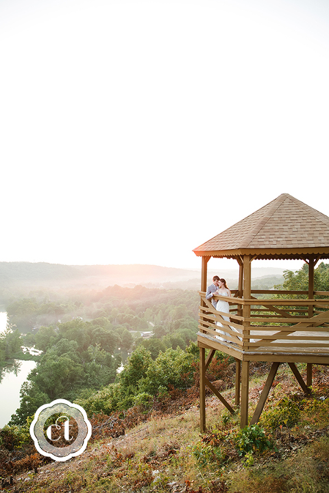 Hannah-and-Jordon-Mammoth-City-Arkansas-Wedding-by-Columbia-MO-Wedding-Photographer-Courtney-Tompson