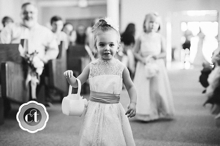 Hannah-and-Jordon-Mammoth-City-Arkansas-Wedding-by-Columbia-MO-Wedding-Photographer-Courtney-Tompson