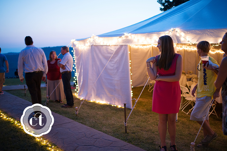 Hannah-and-Jordon-Mammoth-City-Arkansas-Wedding-by-Columbia-MO-Wedding-Photographer-Courtney-Tompson