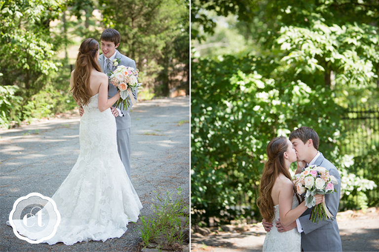 Hannah-and-Jordon-Mammoth-City-Arkansas-Wedding-by-Columbia-MO-Wedding-Photographer-Courtney-Tompson