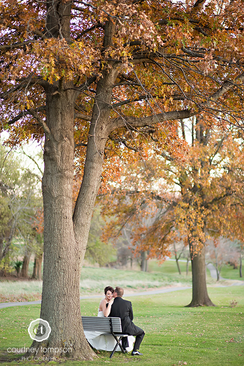 Columbia-Mo-Country-Club-Wedding-by-Courtney-Tompson-Photography
