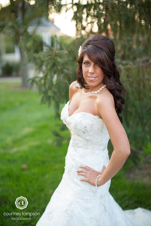 Columbia-Mo-Wedding-Photography-Cherry-Hill-Event-Center-photography-by-Courtney-Tompson