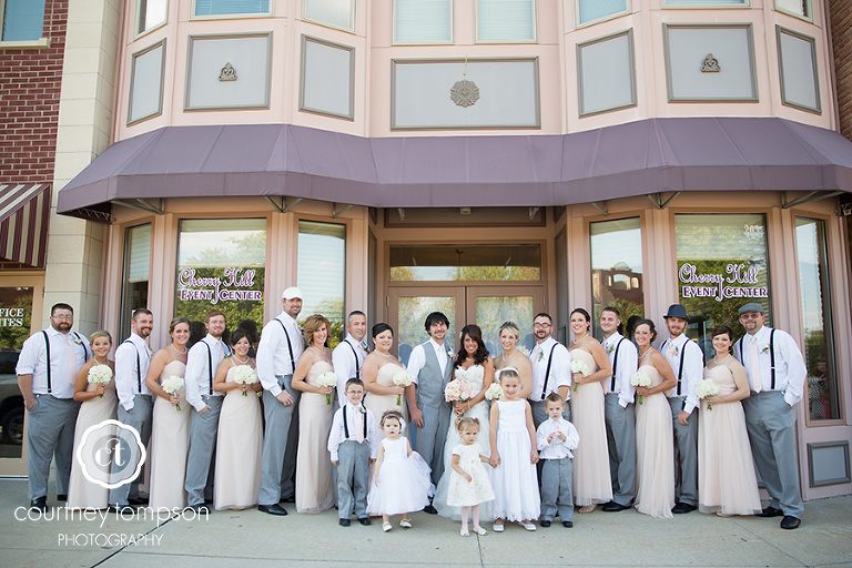 Columbia-Mo-Wedding-Photography-Cherry-Hill-Event-Center-photography-by-Courtney-Tompson
