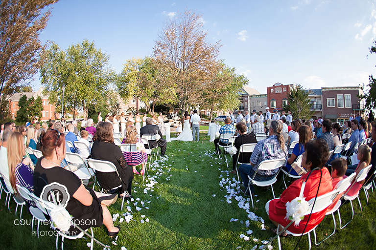 Columbia-Mo-Wedding-Photography-Cherry-Hill-Event-Center-photography-by-Courtney-Tompson