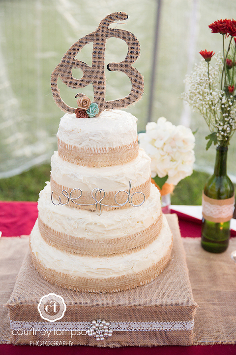 Columbia-MO-Wedding-Photography-Serenity-Valley-Winery-by-Courtney-Tompson-Photography