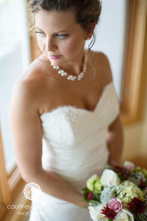 Columbia-MO-Wedding-Photography-Serenity-Valley-Winery-by-Courtney-Tompson-Photography