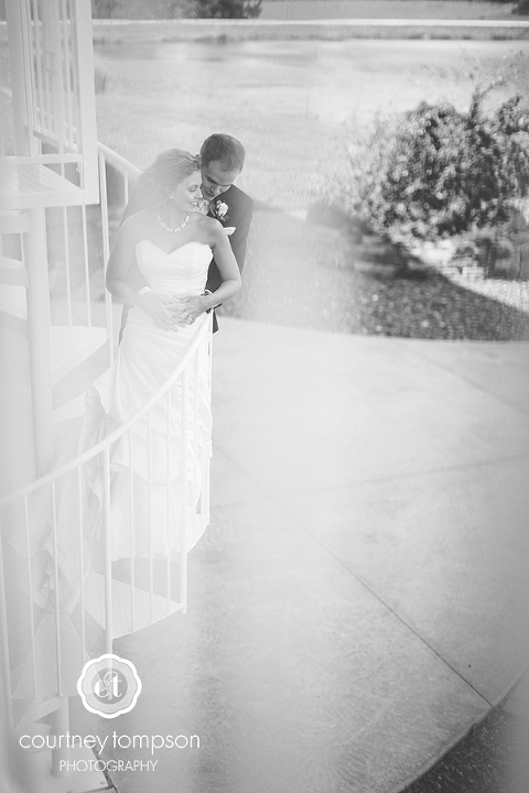 Columbia-MO-Wedding-Photography-Serenity-Valley-Winery-by-Courtney-Tompson-Photography