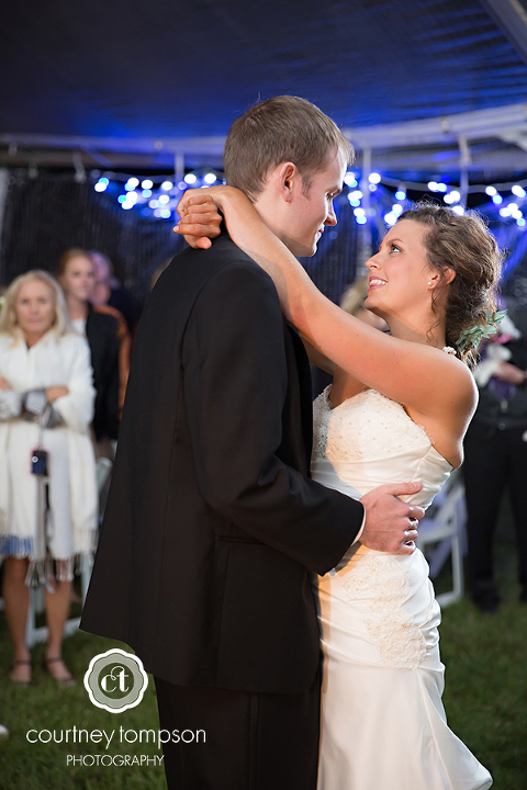 Columbia-MO-Wedding-Photography-Serenity-Valley-Winery-by-Courtney-Tompson-Photography