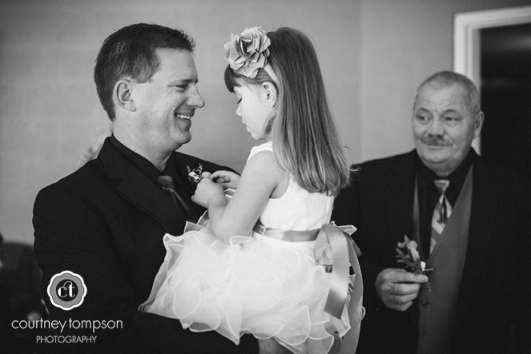 Columbia-MO-Country-Club-Wedding-by-Courtney-Tompson-Photography