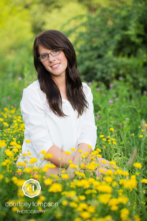 Brooke-High-School-Senior-Photography-By-Courtney-Tompson