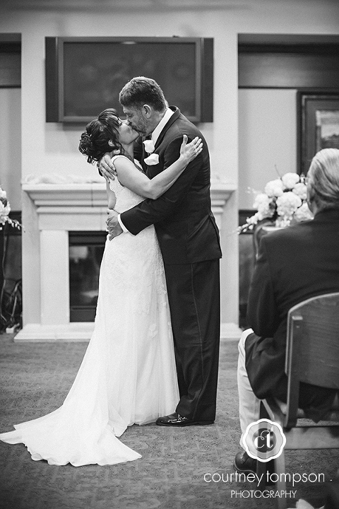 Beth-and-Eric-Olathe-and-Lenexa-Kansas-Wedding-Photography-by-Courtney-Tompson-Photography