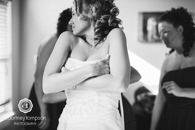 Shanna-and-Will-Rocheport-MO-Wedding-Photography-By-Courtney-Tompson-Photography