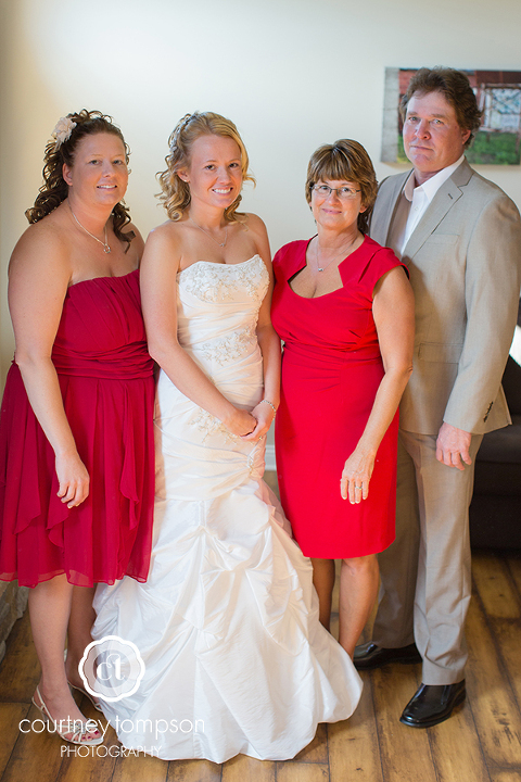 Shanna-and-Will-Rocheport-MO-Wedding-Photography-By-Courtney-Tompson-Photography