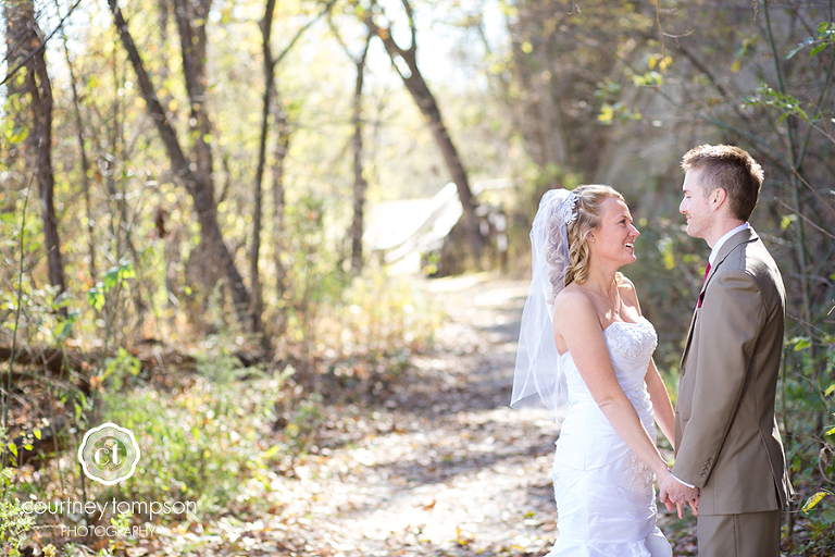 Shanna-and-Will-Rocheport-MO-Wedding-Photography-By-Courtney-Tompson-Photography