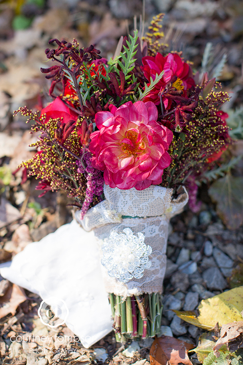 Shanna-and-Will-Rocheport-MO-Wedding-Photography-By-Courtney-Tompson-Photography