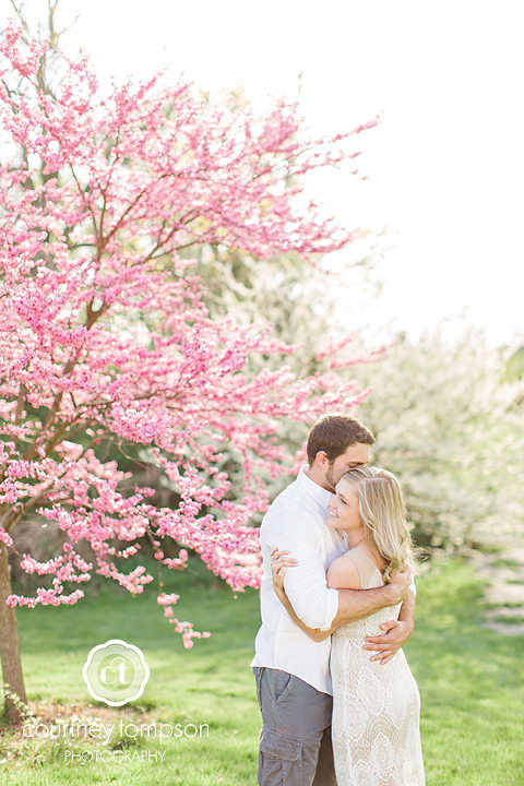 Olivia-and-Ryan-Mid-Missouri-Wedding-Photography-by-Courtney-Tompson
