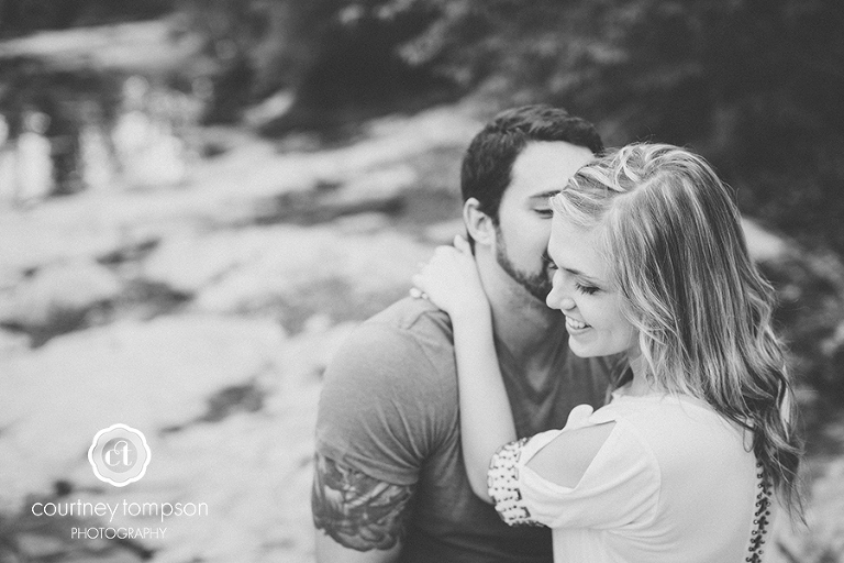 Olivia-and-Ryan-Mid-Missouri-Wedding-Photography-by-Courtney-Tompson