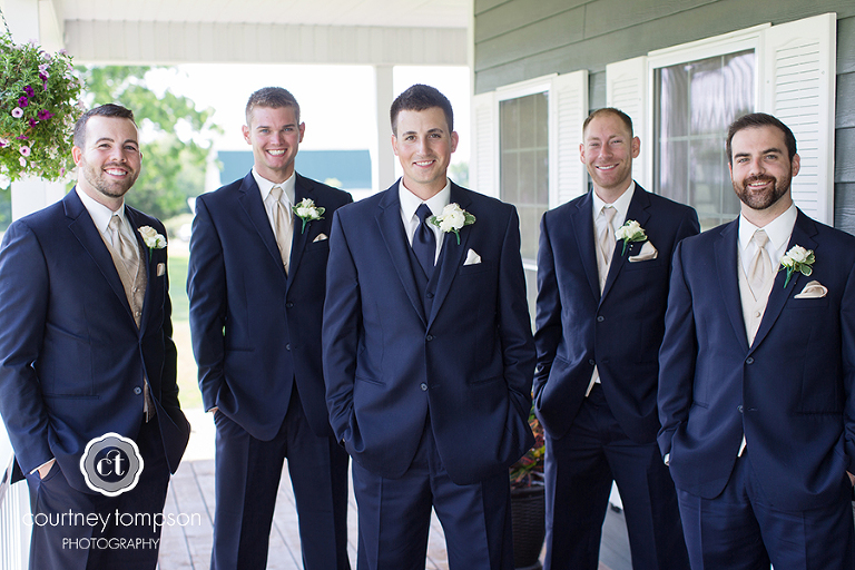 mid-missouri-wedding-photography-by-Courtney-Tompson-photography