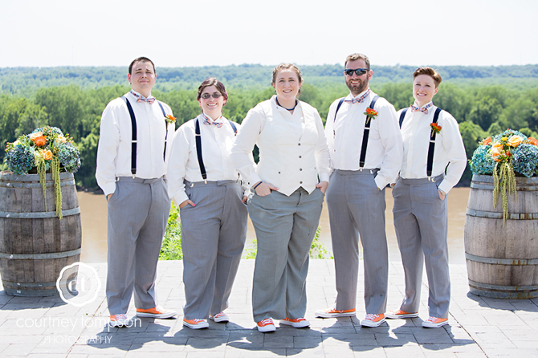 Columbia-MO-Wedding-logboat-brewing-company-with-annabelle-events-by-courtney-tompson-photography