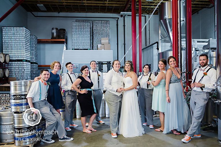 Columbia-MO-Wedding-logboat-brewing-company-with-annabelle-events-by-courtney-tompson-photography