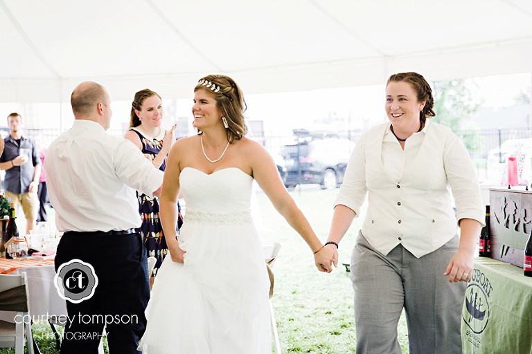 Columbia-MO-Wedding-logboat-brewing-company-with-annabelle-events-by-courtney-tompson-photography